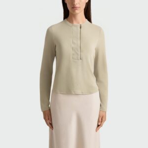 Women's crew neck half-zip long-sleeved top