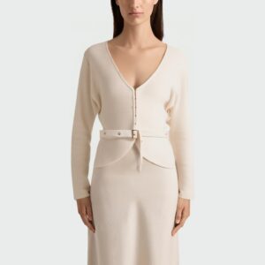 Elegant and versatile V-neck women's long-sleeved top